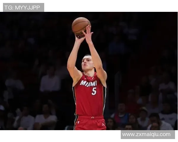 斯波强调约维奇需把握每一天提升自我机会期待他不久后展现实力