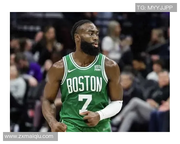 末节狂砍13分杰伦布朗全场33投14中豪取33分12篮板3助攻2抢断1盖帽