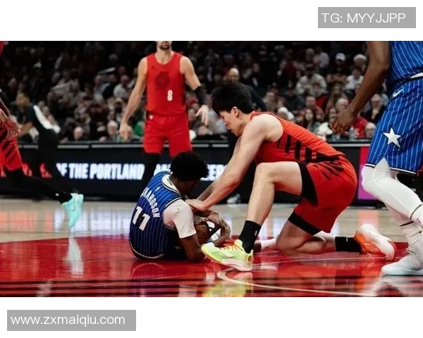 双标现象引发热议斯普利特对夏普和杨瀚森表现的双重标准分析