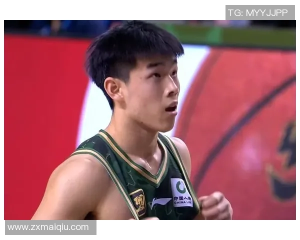 林葳在NCAA赛场创个人新高21分钟8分展现实力并提醒大家天冷注意保暖